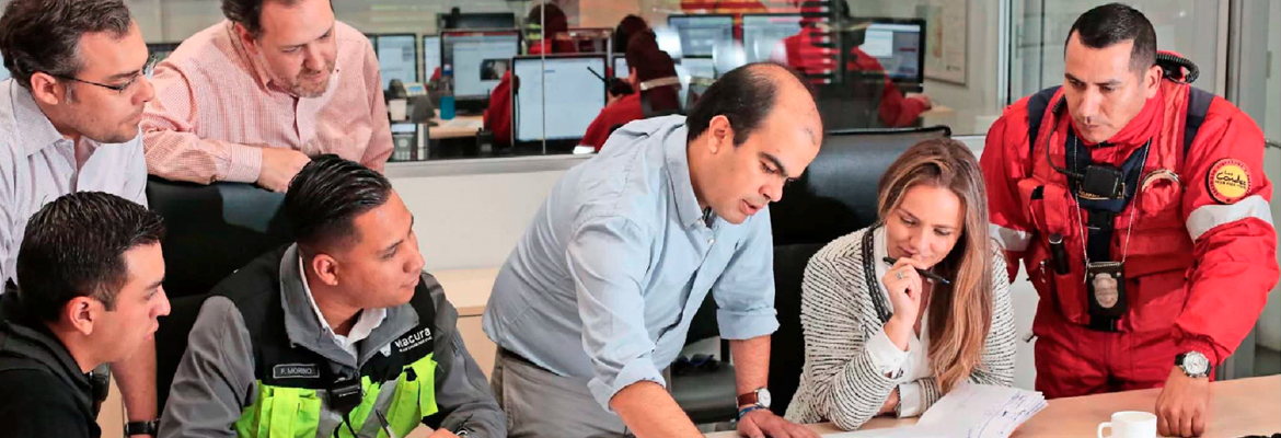 El Mercurio Destacó El Trabajo De AMSZO Con Reportaje A Página Completa