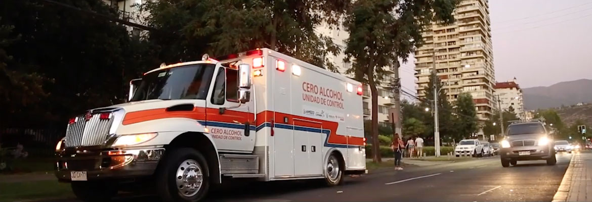 AMSZO Y SENDA Dan El Vamos A Nueva Ambulancia Equipada Para Realizar Alcoholemias