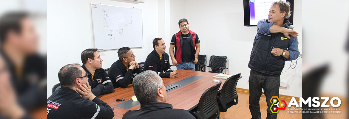 Exitosa Capacitación A Funcionarios De Lo Barnechea Seguridad